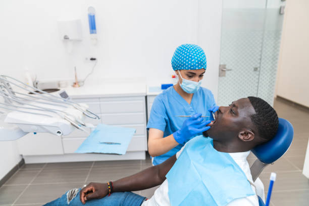 Best Emergency Tooth Extraction in Stuart, IA